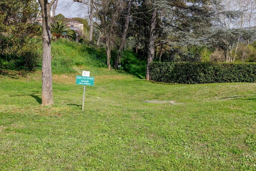 Domaine Des Palmiers - Piscine- Parking - Tennis - Clim Cannes Luaran gambar