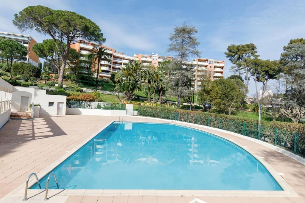 Domaine Des Palmiers - Piscine- Parking - Tennis - Clim Cannes Luaran gambar